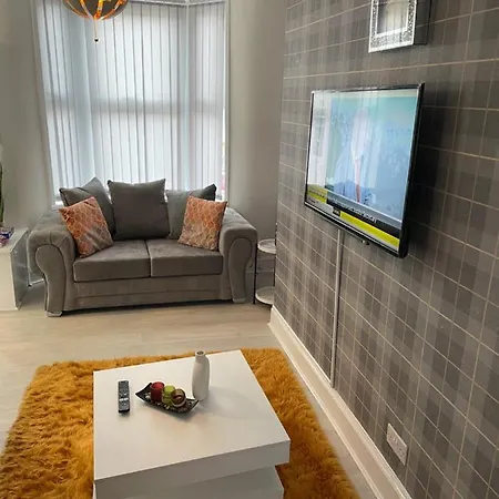 Luxury Spacious 2 Bedroom Home. Liverpool Exterior photo