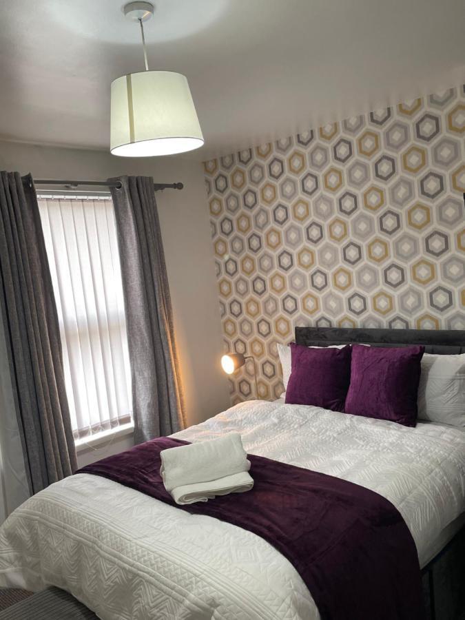 Luxury Spacious 2 Bedroom Home.